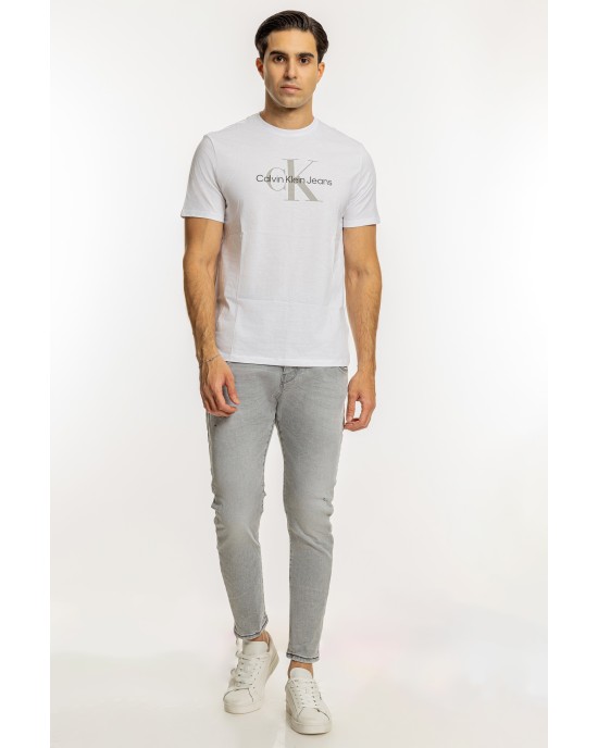 T-Shirt Calvin Klein άσπρο ΚΟΝΤΟΜΑΝΙΚΕΣ